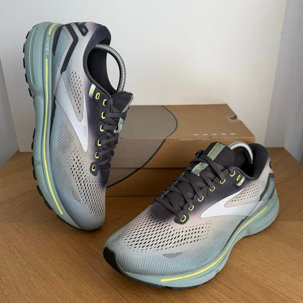 Brooks Ghost 15 Grey/Oyster/Cloud Men Running Sneakers- SZ 10.5